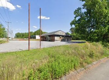 north-carolina/hickory/attraction/spinners