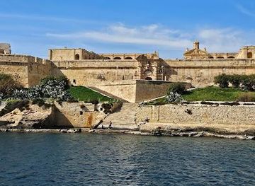 malta/paola/attraction/fort-manoel