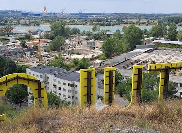 romania/tulcea/attraction/monumentul-eroilor