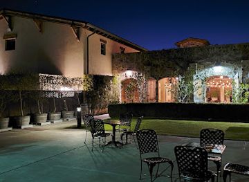 california/petaluma/attraction/jacuzzi-family-vineyards