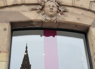 france/strasbourg/attraction/ancien-poele-des-bateliers