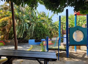 curacao/jan-thiel-beach/attraction/curacao-zoo-botanical-garden