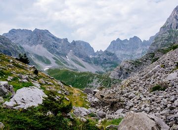 kosovo/dukagjin/attraction/maja-jezerce