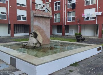 portugal/viana-do-castelo/attraction/fonte-da-associacao-socio-cultural-dos-moradores-do-nucleo-habitacional-de-abelheira
