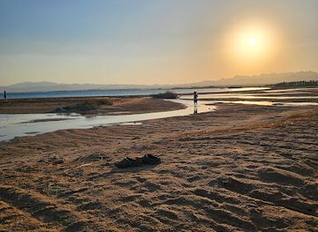 egypt/safaga/attraction/mesca-beach
