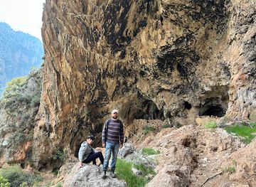 lebanon/bcharre/attraction/mghrt-brwht-wdy-hdshyt