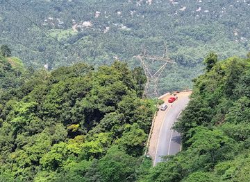 india/malabar-coast/attraction/lakkidi-view-point