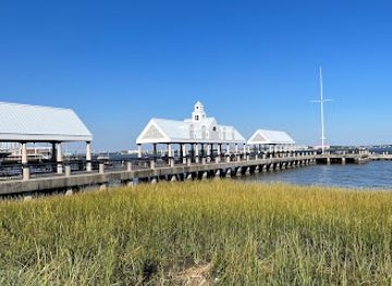 south-carolina/folly-beach/attraction/joe-riley-waterfront-park