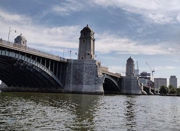 massachusetts/south-shore/attraction/boston-duck-tours-prudential-center-departure-location