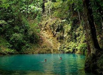 philippines/bohol/attraction/canawa-cold-spring