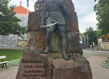 estonia/saare-county/attraction/vabadussojas-langenud-saarlaste-malestusmark