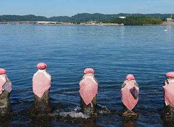 japan/iki/attraction/harahoge-jizo-statues