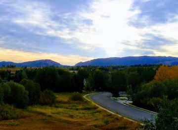 montana/bozeman/attraction/grafs-east-park