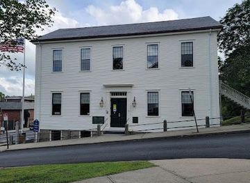 massachusetts/hyannis/attraction/1749-court-house-museum