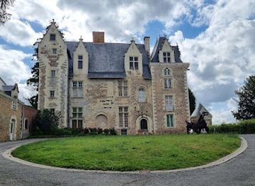 france/pays-de-la-loire/attraction/castle-museum-of-villeveque