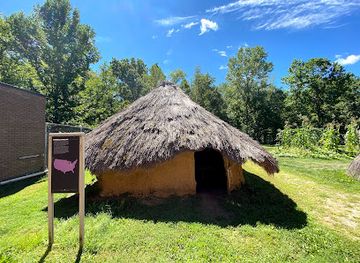 indiana/the-ohio-river-valley/attraction/fort-ancient