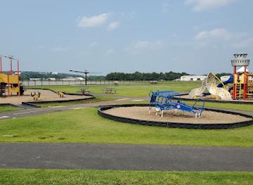 south-carolina/caesars-head-state-park/attraction/runway-park-at-gmu
