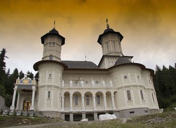 romania/muntenia/attraction/monastery-slatioara