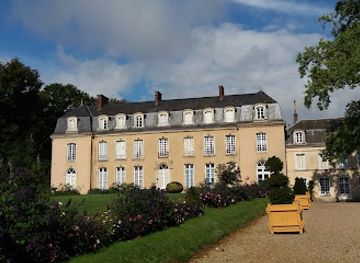 france/pays-de-la-loire/attraction/visit-park-and-castle-groirie