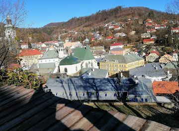slovakia/banska-bystrica-region/attraction/love-bank