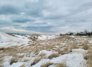 indiana/the-dunes/attraction/southernmost-point-of-lake-michigan-information-marker