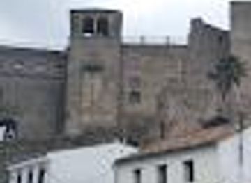 gibraltar/gibraltar/attraction/castillo-de-castellar-de-la-frontera