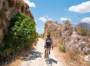 italy/palermo/attraction/sicily-divide