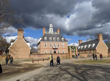 virginia/williamsburg/attraction/governor-s-palace