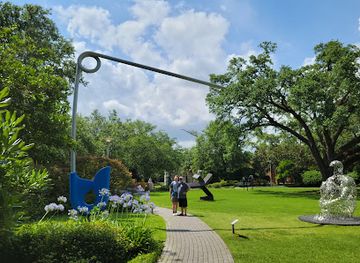 louisiana/new-orleans/attraction/sydney-and-walda-besthoff-sculpture-garden