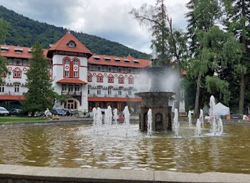 romania/prahova/attraction/fantana-arteziana-din-parcul-dimitrie-ghica