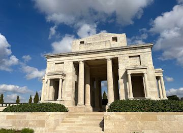 france/picardy/attraction/australian-national-memorial
