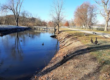 illinois/prairie-state/attraction/crystal-lake-park