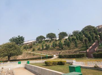 india/jammu/trikuta-nagar/attraction/bahu-fort-park