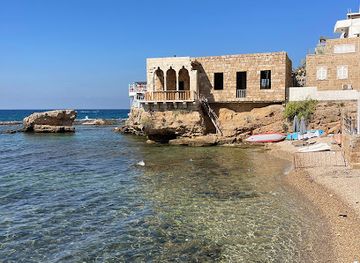 lebanon/koura/attraction/maqaad-el-meer-the-prince-s-seat-rock