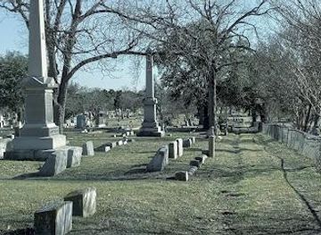 texas/austin/attraction/oakwood-cemetery