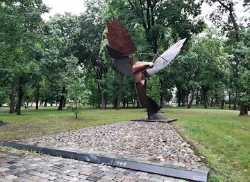 lithuania/kaunas/attraction/monument-to-commemorate-women-died-for-lithuania
