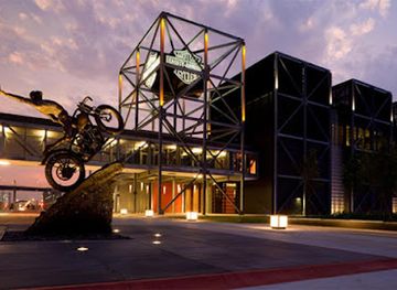 wisconsin/milwaukee/attraction/harley-davidson-museum