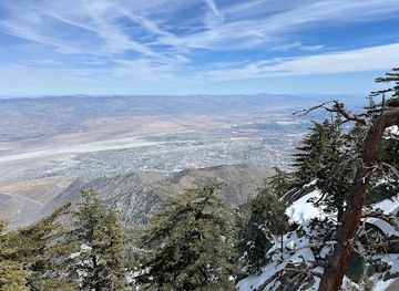 california/palm-springs/attraction/desert-view-terrace