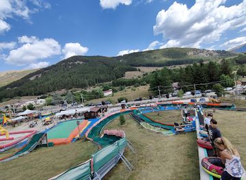 italy/abruzzo-national-park/attraction/snow-tubing-pescasseroli