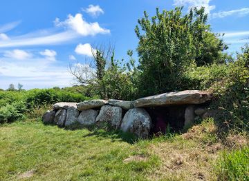 france/côte-de-granit-rose/attraction/kerguntuil-gallery-grave