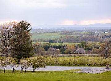 maryland/cunningham-falls-state-park/attraction/visit-smithsburg