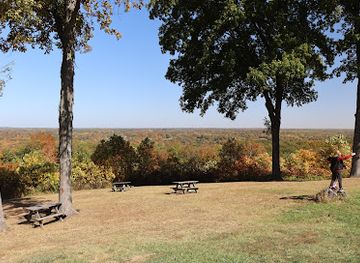 indiana/brown-county-state-park/attraction/bean-blossom-overlook