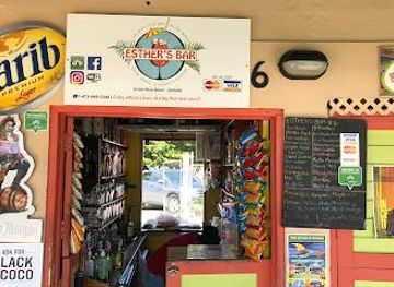 grenada/sauteurs/attraction/esther-s-bar