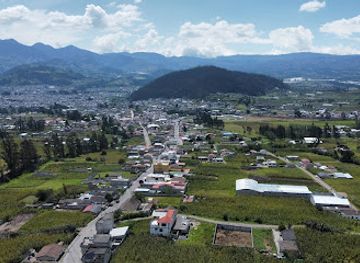 ecuador/otavalo/attraction/quinchuqui-otavalo-ecuador