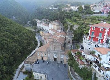 italy/campania/attraction/la-trinita-della-cava