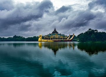 myanmar-burma/yangon/attraction/general-aung-san-park