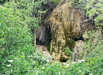 france/ardèche-gorges/attraction/cascade-d-imbours