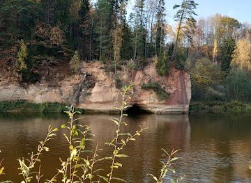 latvia/gauja-river/attraction/gudu-klintis