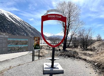switzerland/graubunden/attraction/grand-tour-of-switzerland-photo-spot-piz-bernina