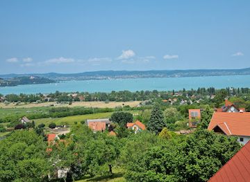 hungary/balaton-uplands-national-park/attraction/kohegyi-kilato
